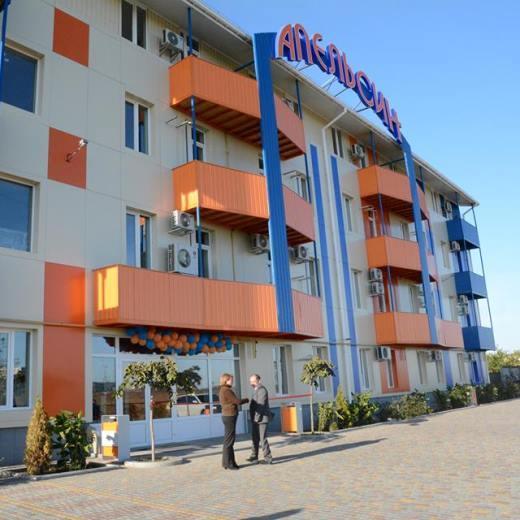 Komplex Apelsin Hotel Yuzhne Exterior foto